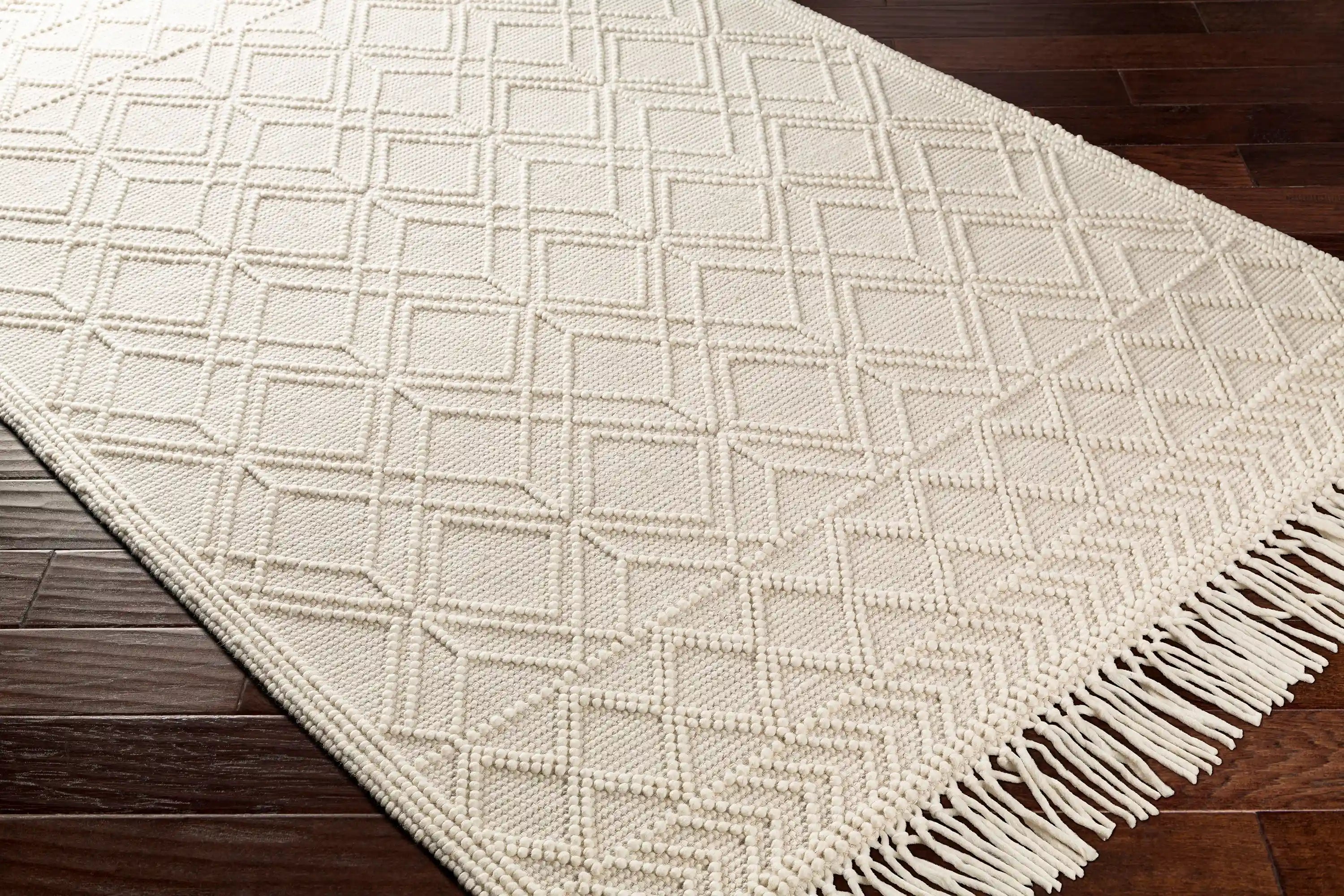 Hand Woven Casa De Campo Ivory and Beige Wool Rug
