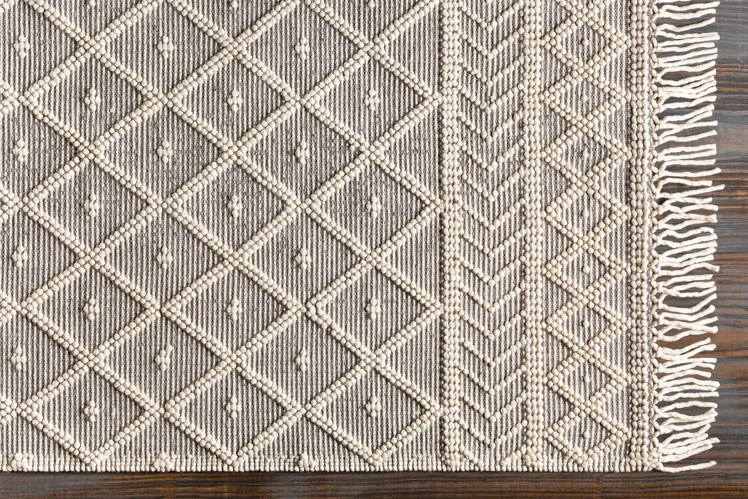 Hand-Woven Casa DeCampo Ivory Charcol Wool Rug