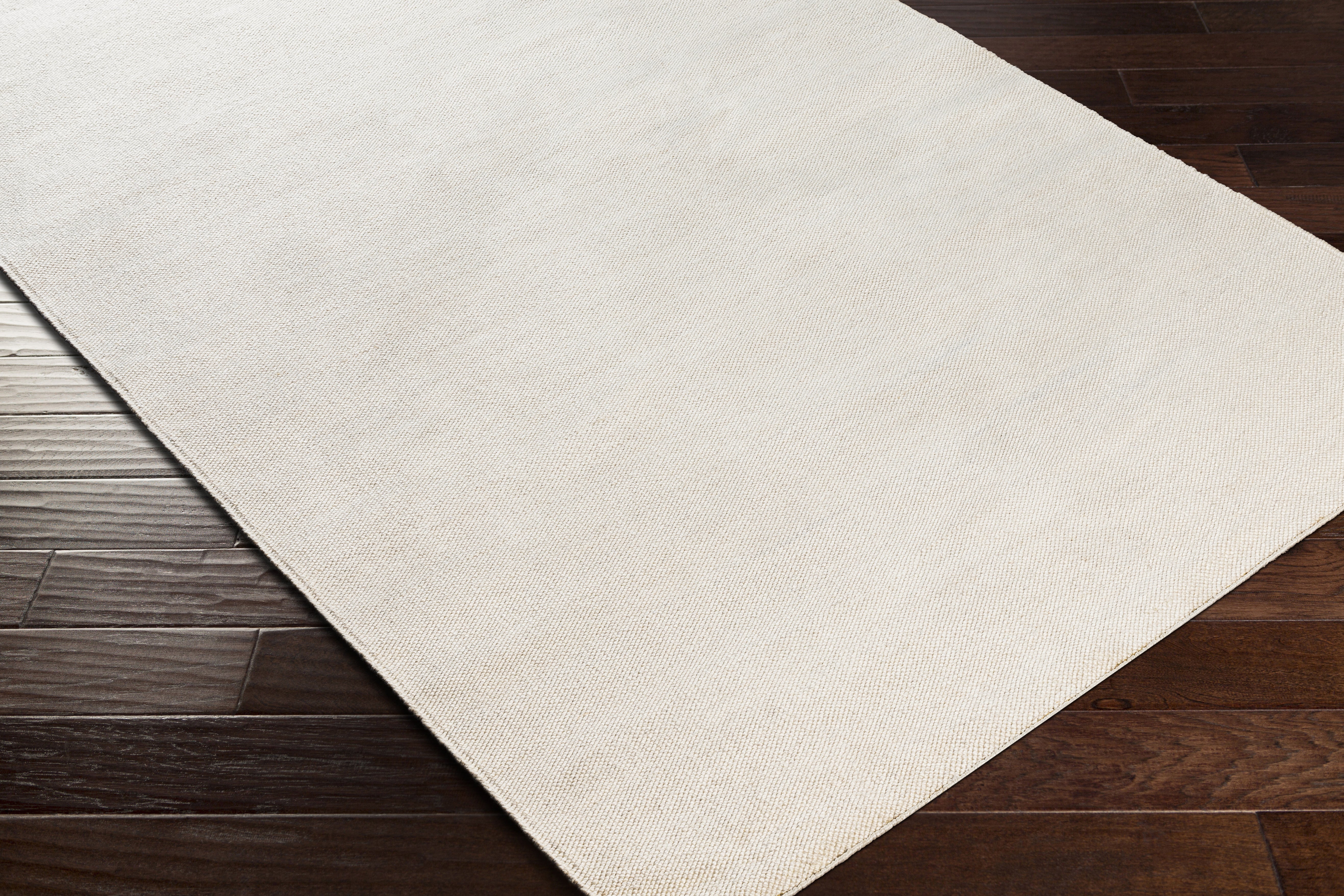 Acacia Handmade Elegance Woven Beige Recycled Pet Yarn Rug