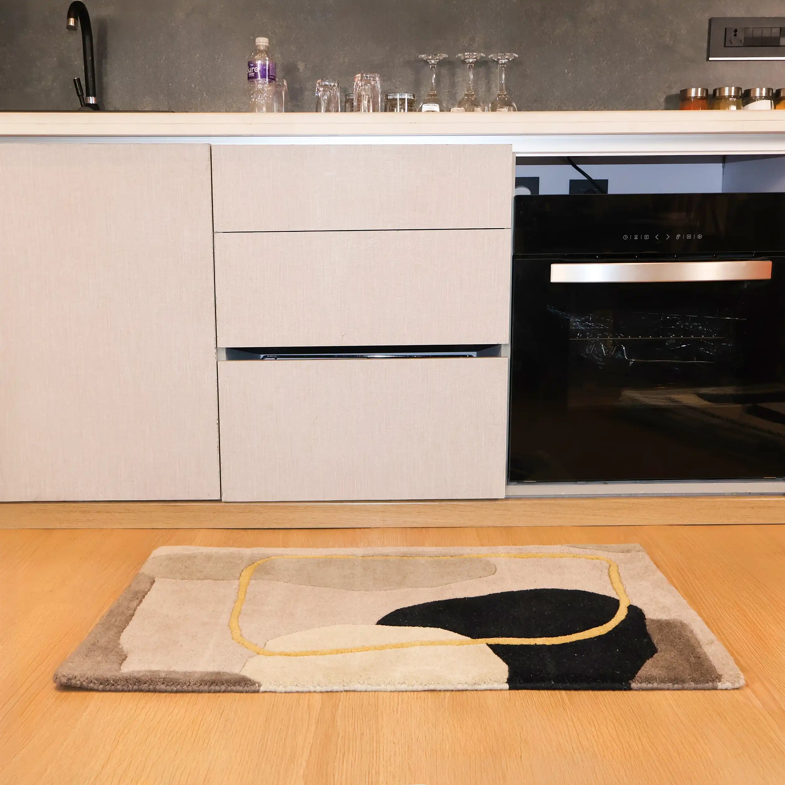 Hand Tufted Queen's Gray and Mustard Wool Rug