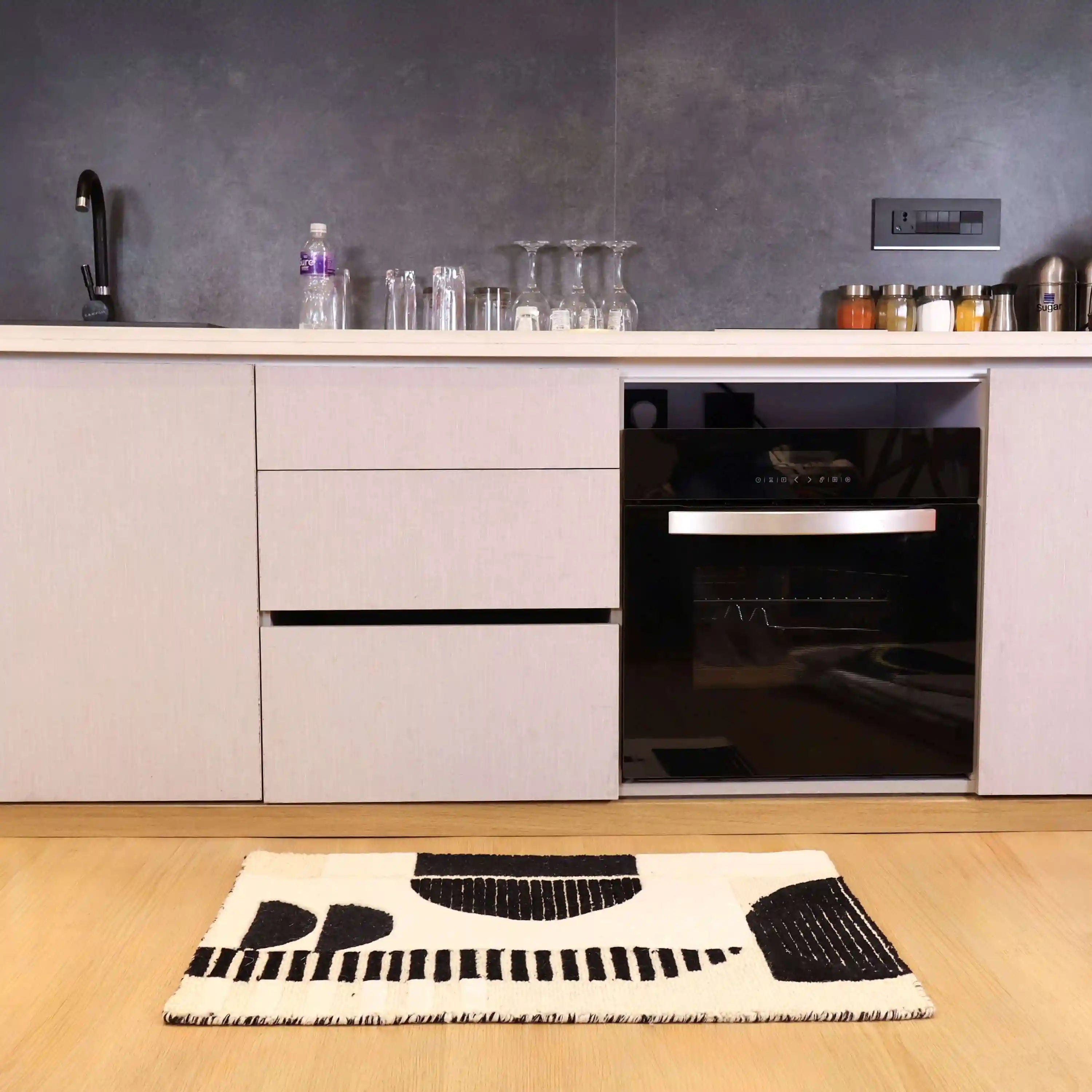 Hand Tufted Brooklyn Geometric Wool Rug