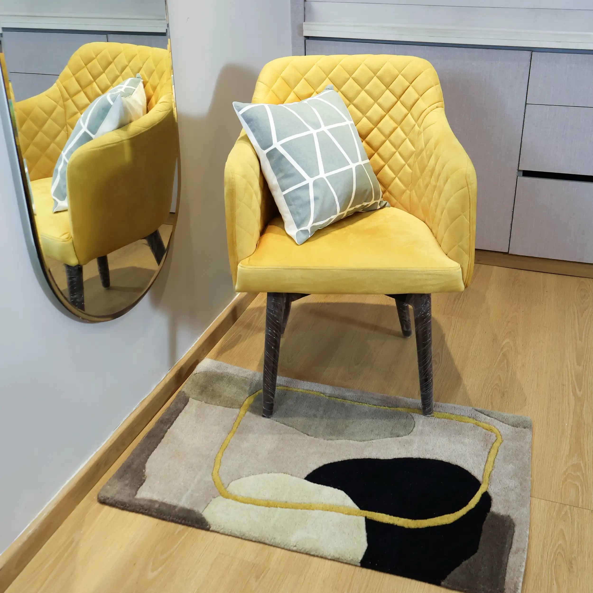 Hand Tufted Queen's Gray and Mustard Wool Rug