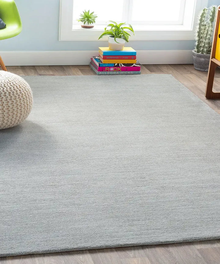 Hand Loomed Mystique Gray Wool Rug