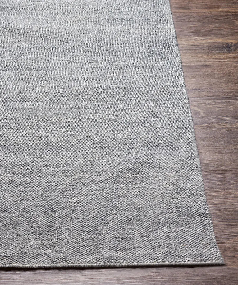 Hand Woven Solid Acacia Gray Recycled Pet Yarn Rug