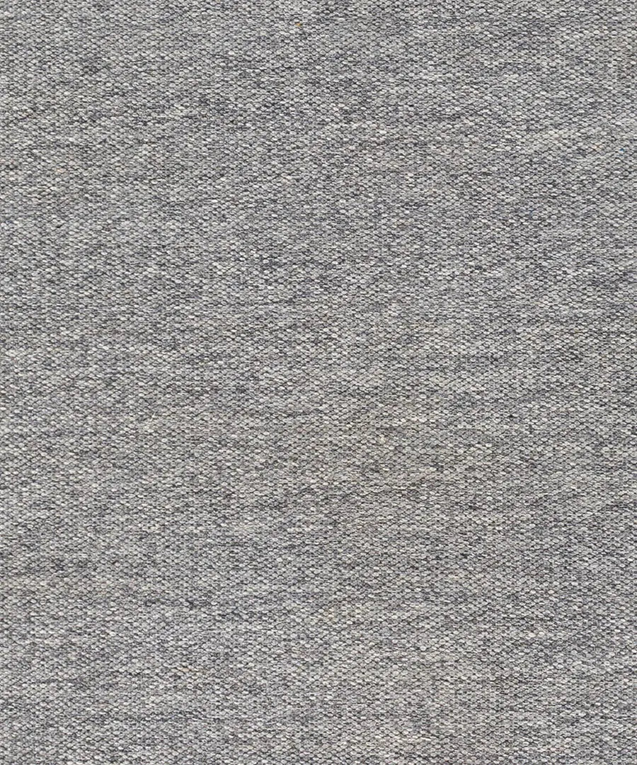 Hand Woven Solid Acacia Gray Recycled Pet Yarn Rug