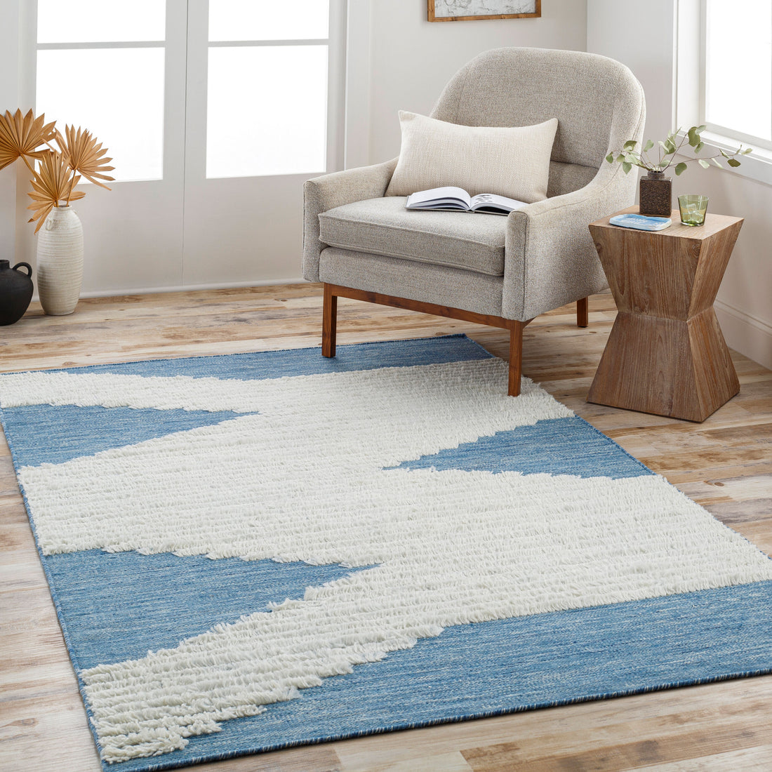 Apache Hand-Woven Cream and Bright Blue Wool Rug