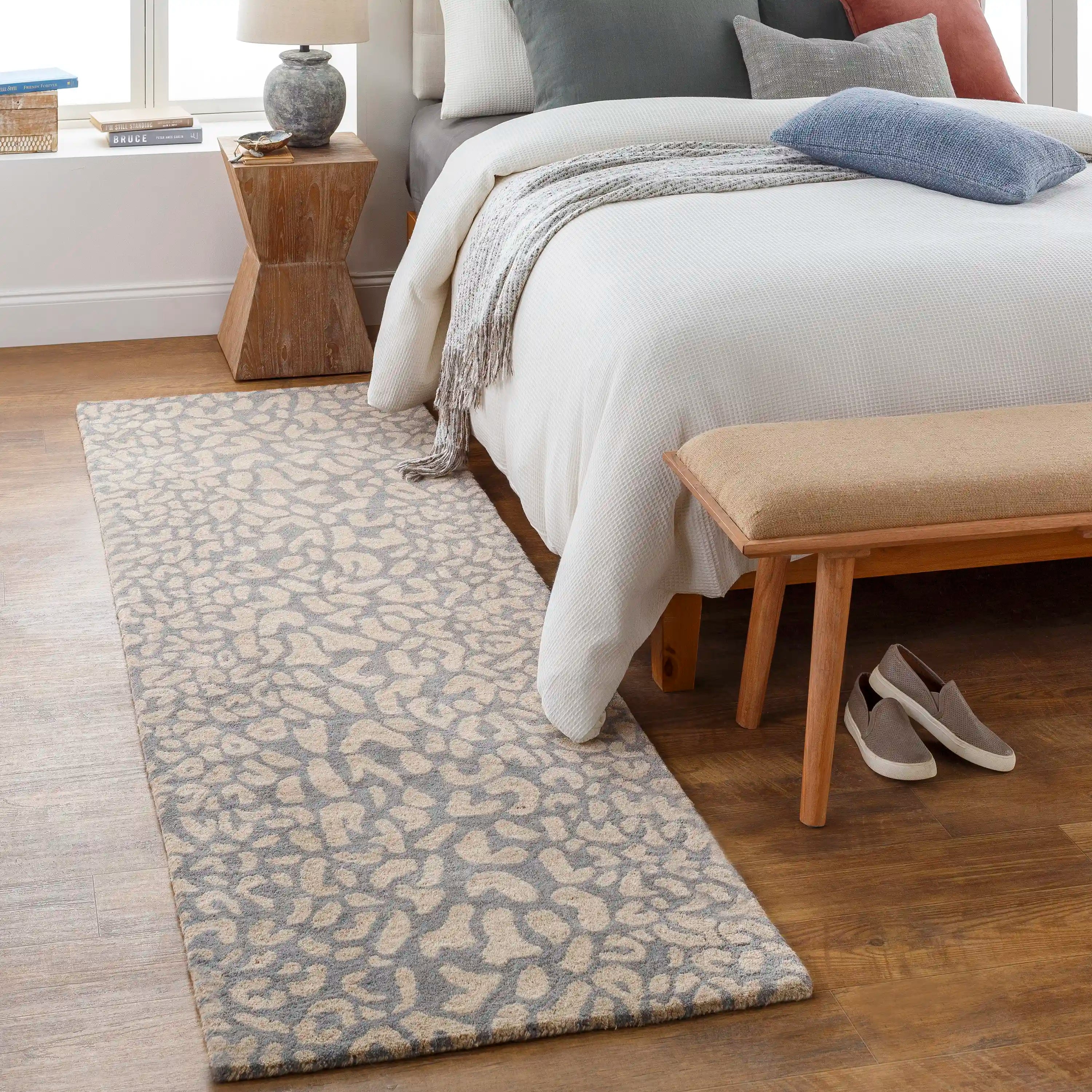 Hand Tufted Athena Gray and Beige Wool Rug