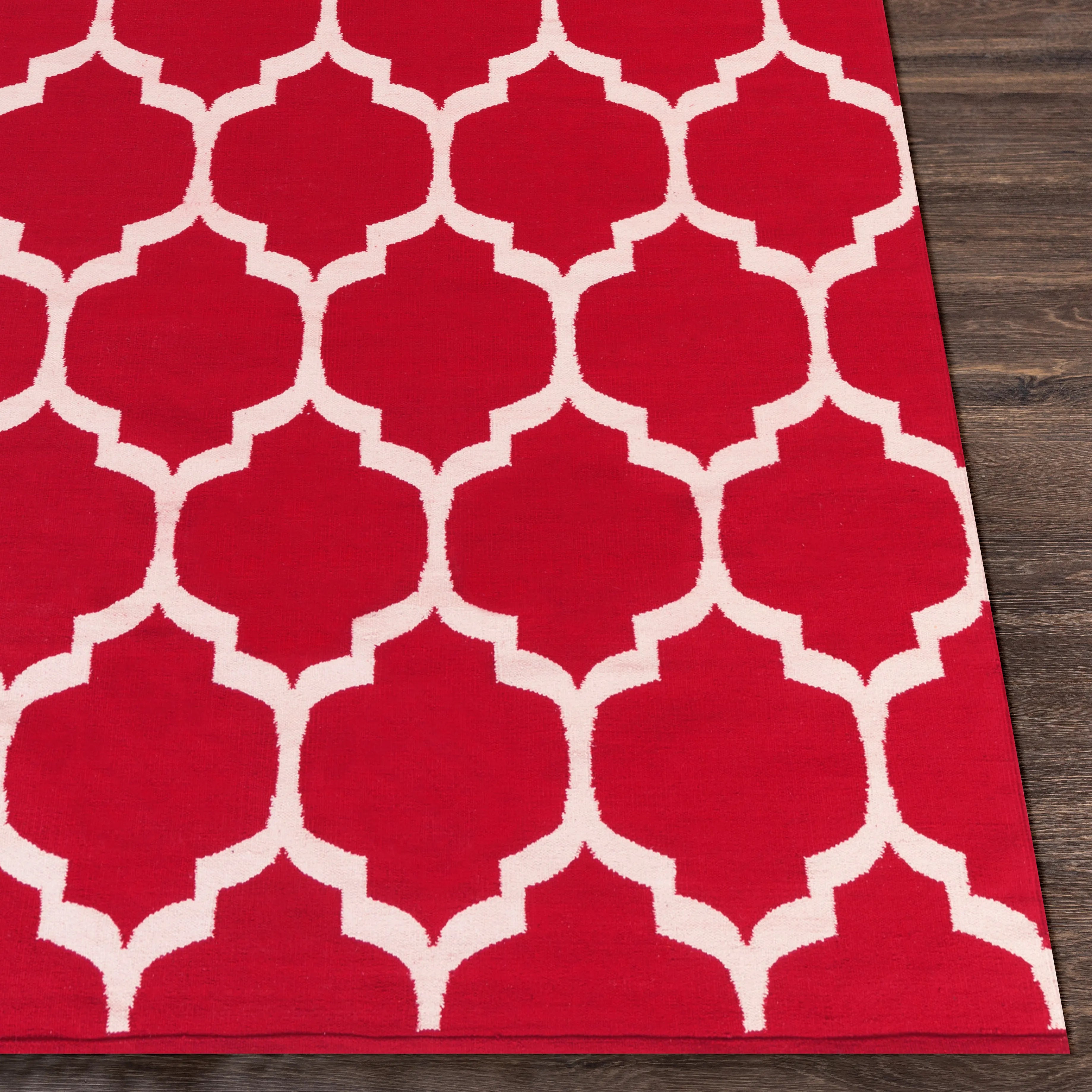 Handwoven Vogue Red Cotton Rug