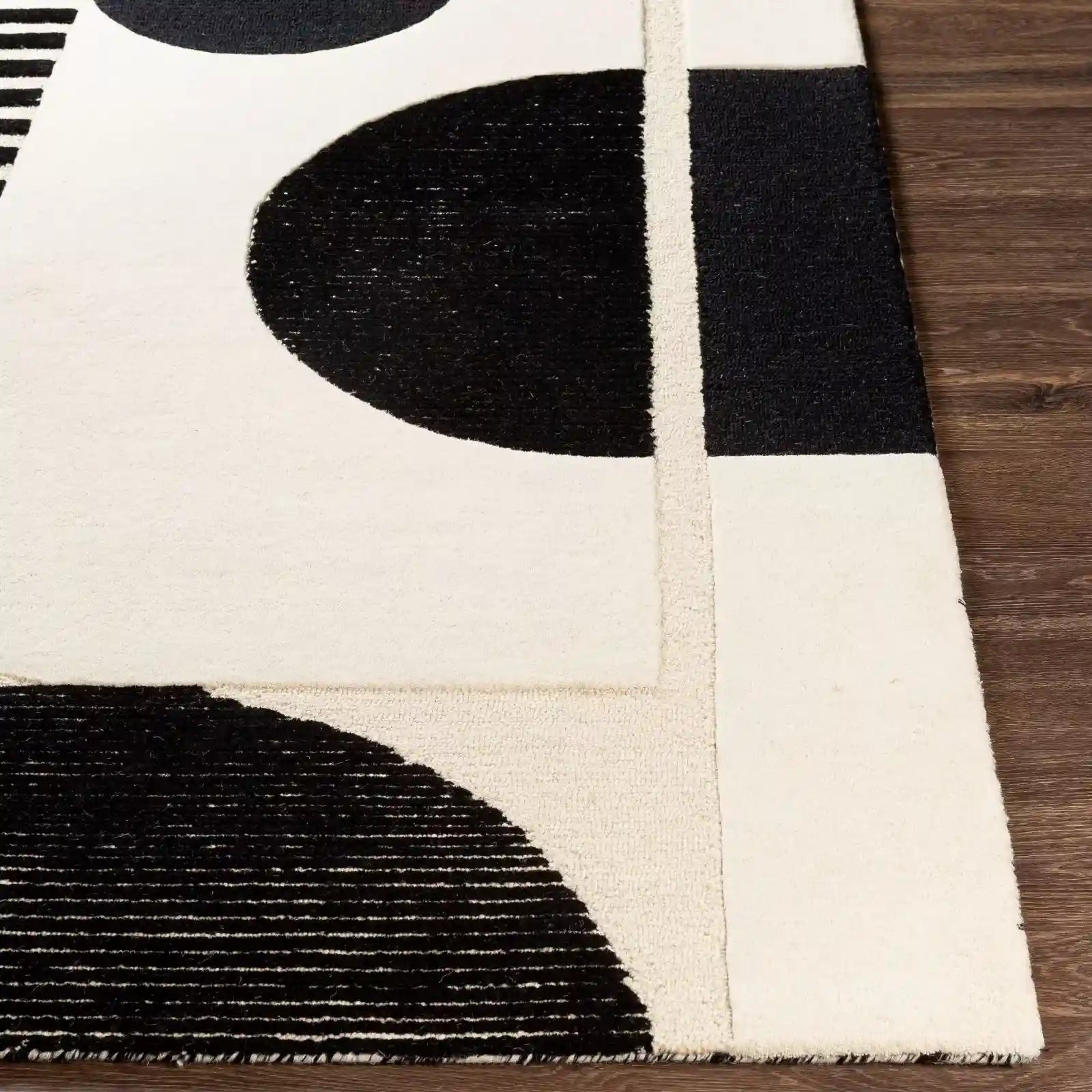 Hand Tufted Brooklyn Geometric Wool Rug