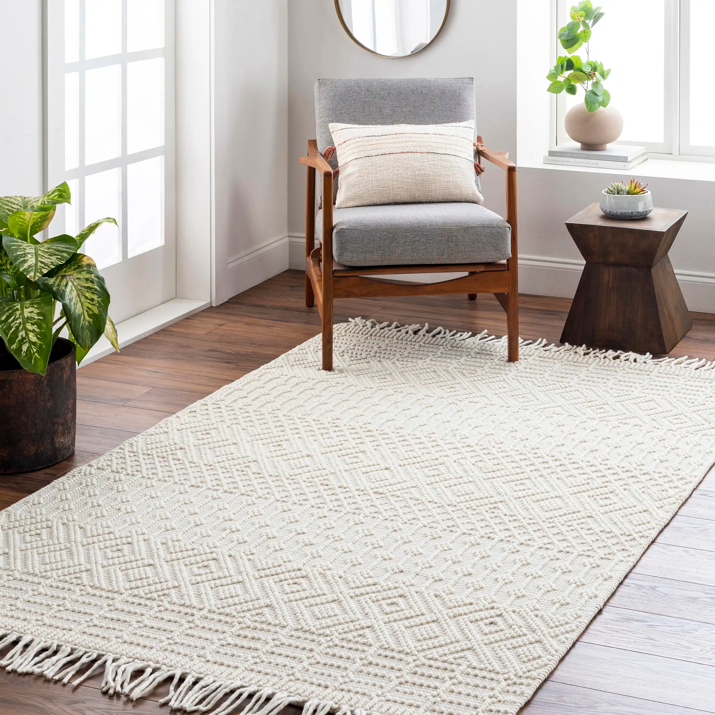 Hand-Woven Casa DeCampo Ivory Wool Rug