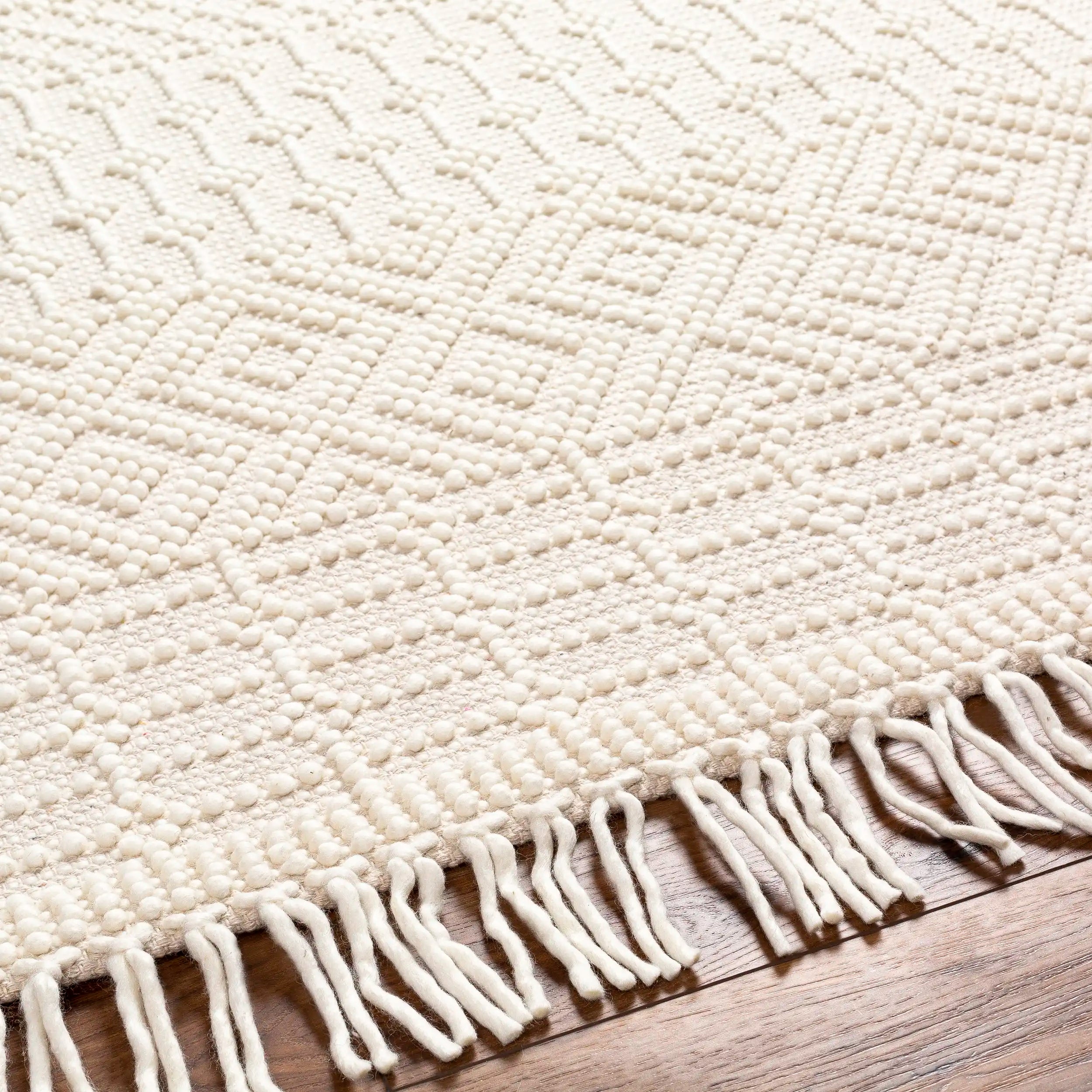 Hand-Woven Casa DeCampo Ivory Wool Rug