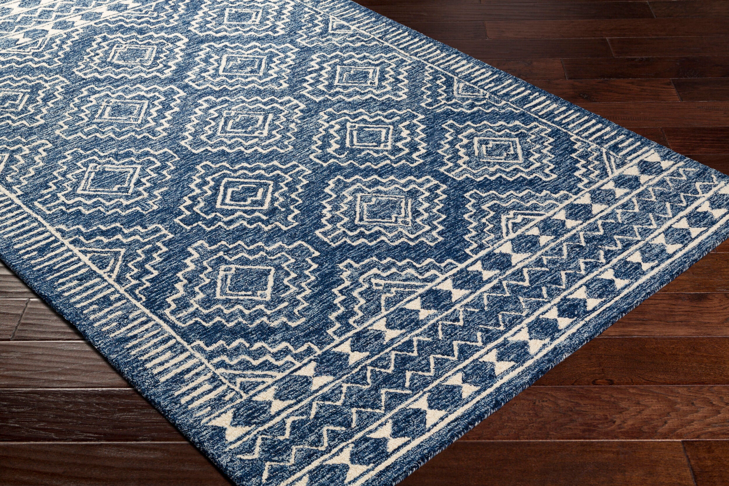 Hand-Tufted Granada Mosaic Navy and Light Blue Wool Rug