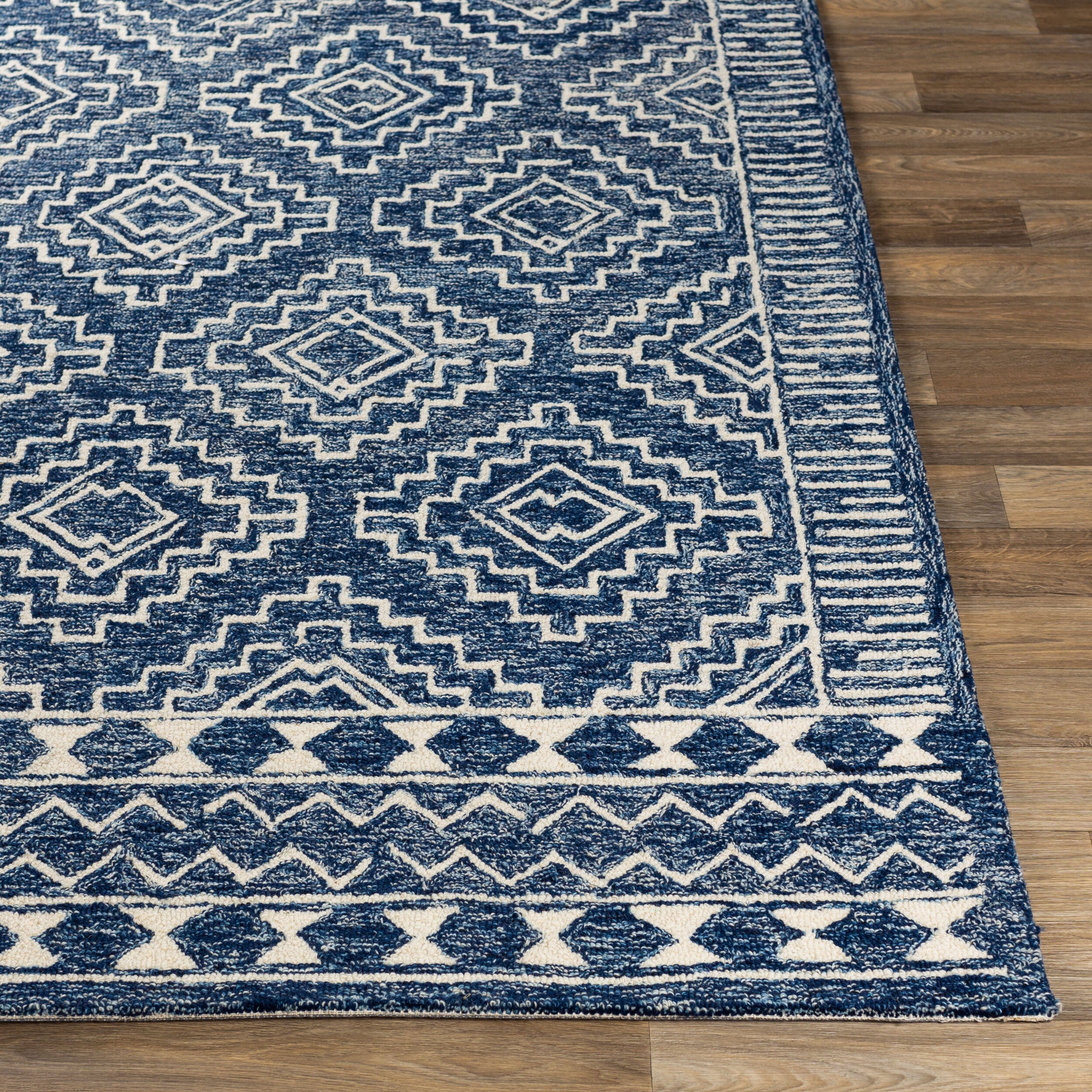 Hand-Tufted Granada Mosaic Navy and Light Blue Wool Rug