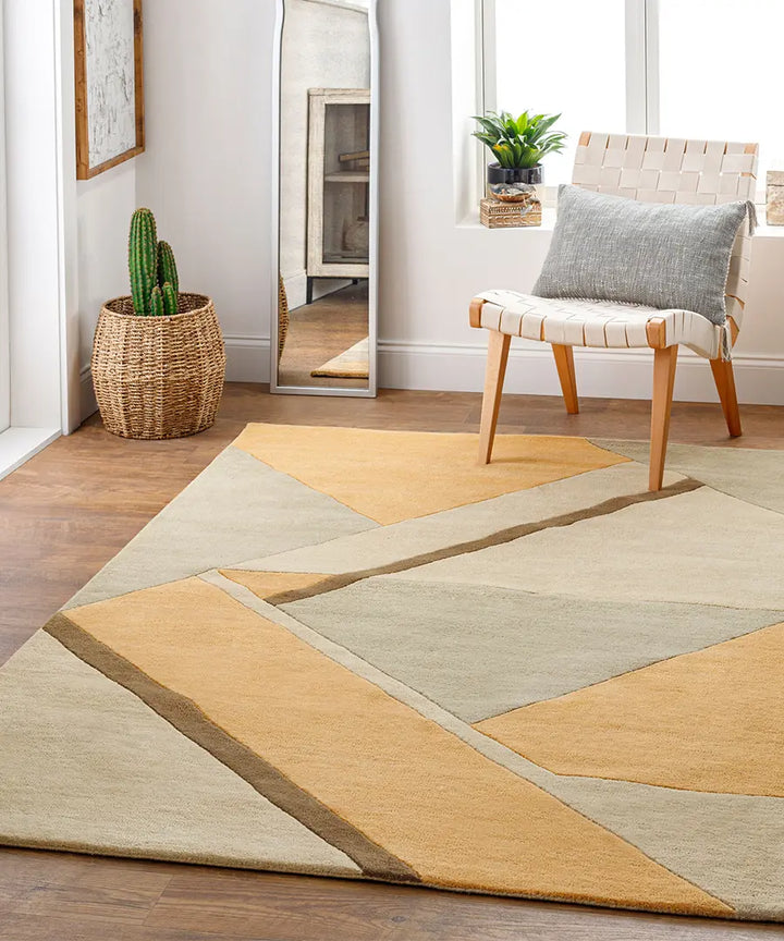 Hand Tufted Abstract Queens Camel Wool Rug