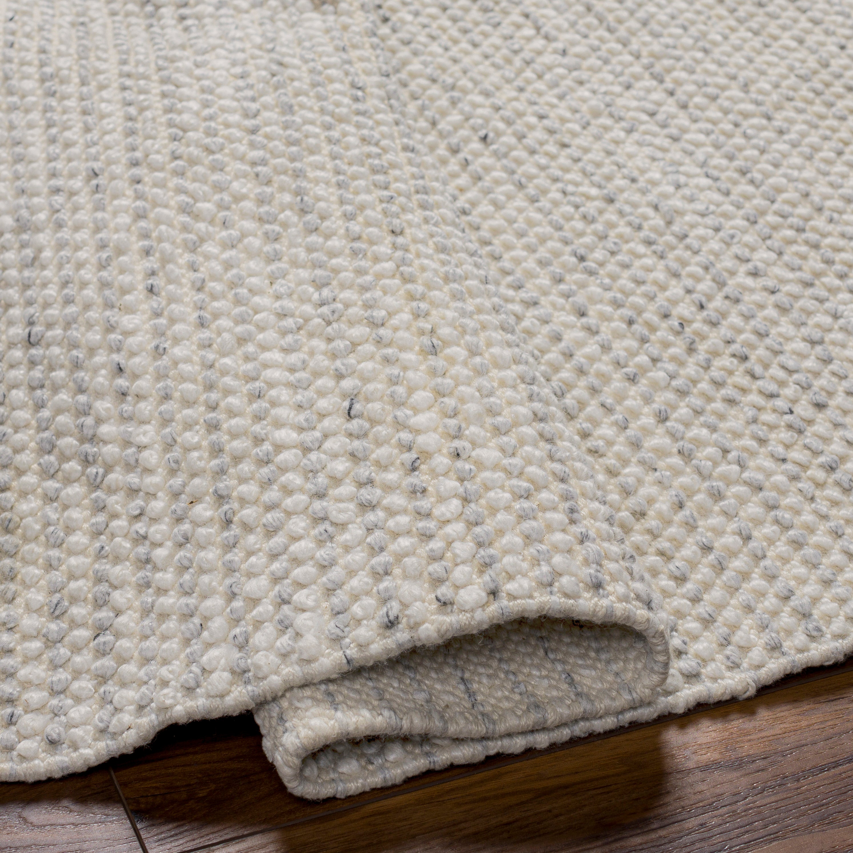 Yarn Rug Reika Hand Woven Beige and Gray Recycled PET Yarn Rug